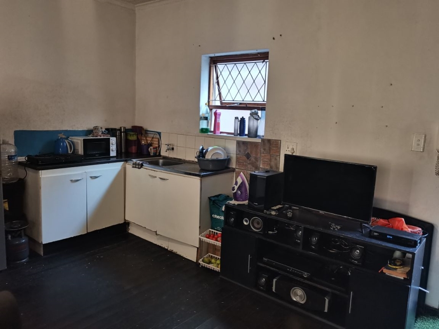 1 Bedroom Property for Sale in Port Elizabeth Central Eastern Cape